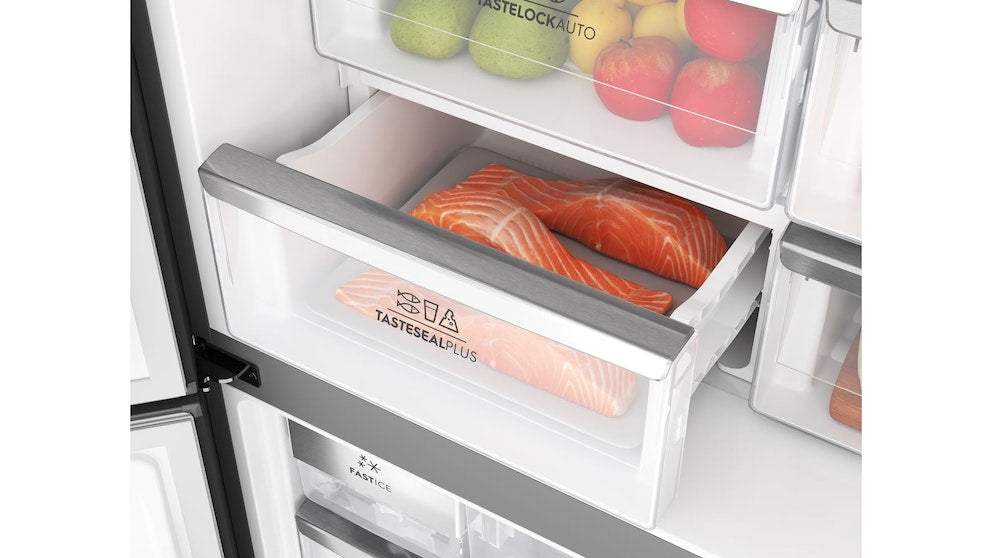 eqe5607ba-electrolux--french-door-fridge-9