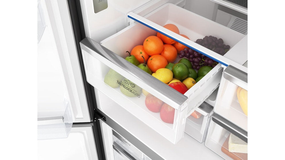 eqe5607ba-electrolux--french-door-fridge-7